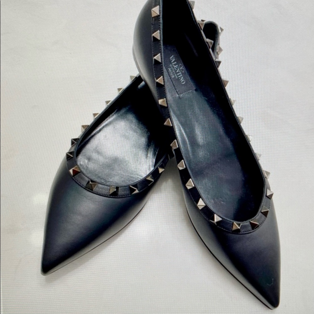 COPY - Valentino Garavani Rockstud Noir Ballerina Flat